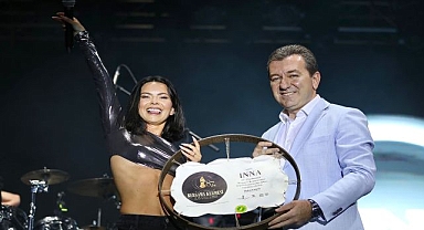 Bergama'da Inna konserini 10 bin kişi izledi