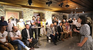 Sanat Atölyeleri’nin eserleri “ArtİZ” sergisinde