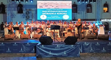 Foça iki yakanın ezgileri ile coştu
