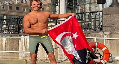 İzmirli Emre’den ABD’de zafer kulacı
