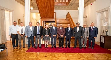 Başkan Soyer, sanayicilere iş birliği önerdi