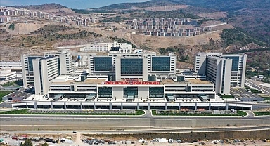 İzmir Bayraklı Şehir Hastanesi açılamıyor