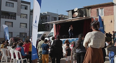 İzmir’de 100. yıl kutlamaları sürüyor