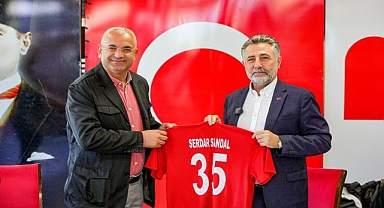 Bayraklı Belediyesi'nden amatör spor kulüplerine destek