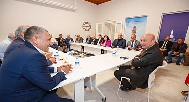 Kars Iğdır Dernekleri Federasyonu’ndan Soyer’e destek