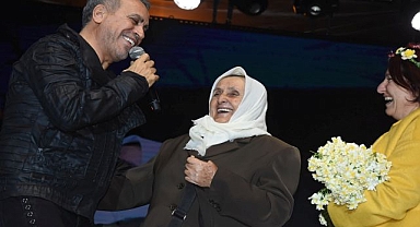 Karaburun Nergis Festivali iz bıraktı