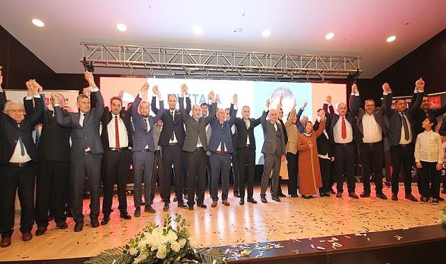 “Ekmek yapmak için maya lazım”