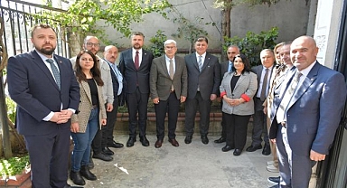 Kendine yeten İzmir modelini anlattı