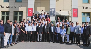 Aslanoğlu ilçe ilçe dolaşıyor