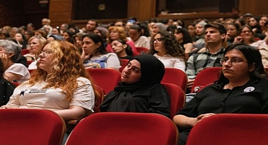 Dönüşümün Kalbinde Hemşirelik Sempozyumu