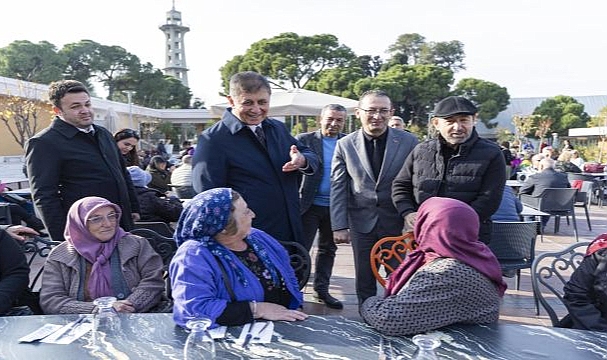 Başkan Tugay Göl Gazinosu’nda Beydağlı kadınlarla buluştu