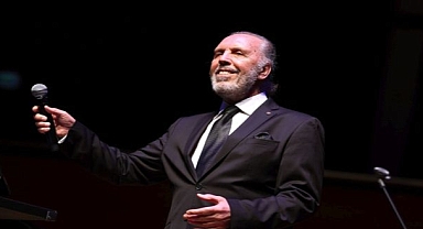 Fatih Erkoç söyledi İzmirliler eşlik etti