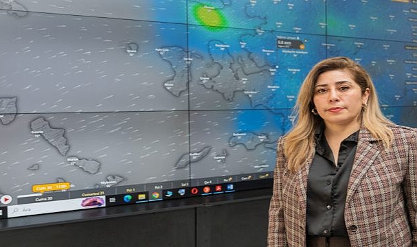 İzmir’de yağış sonrası hasar tespit ve müdahale çalışmaları devam ediyor