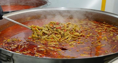 Ayvalık Belediye Başkanı Mesut Ergin: “Ramazan paylaşmaktır.”