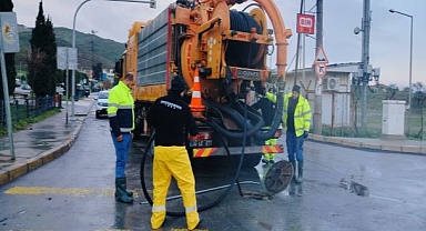 İZSU ekipleri nöbette