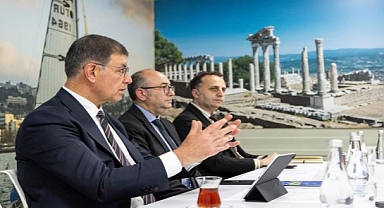 İzmir’in 8 Bin 500 yıllık hazinesi masaya yatırıldı