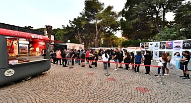 Gençliğe üç bilet jesti