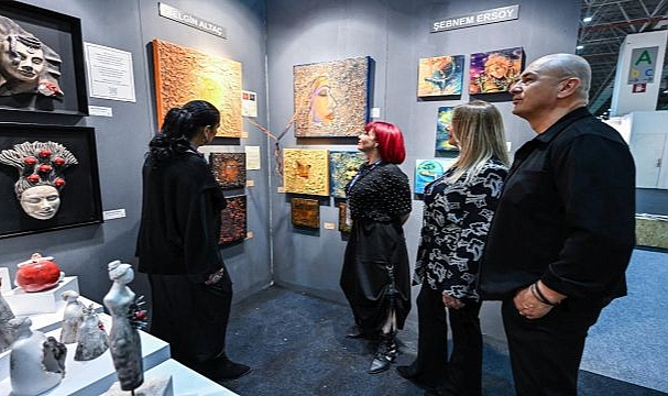 İzmir’de sanat buluşması başladı