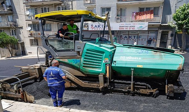 İzmir’in yollarında yoğun çalışma