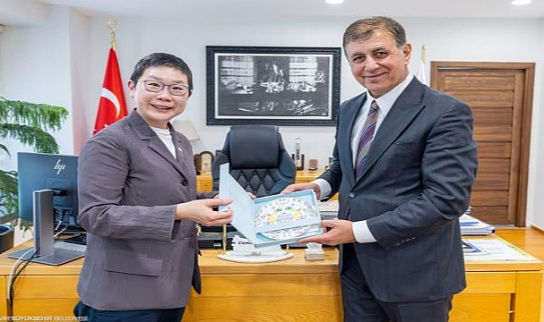Başkan Tugay’dan Singapur’a İEF ve EXPO 2027 daveti