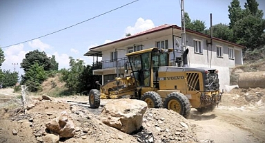 Büyükşehir’den Küçük Menderes’te asfalt hamlesi