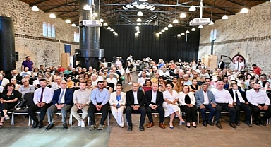 İzmir Gazeteciler Cemiyeti 80. yaşını dayanışma ve ödüllerle kutladı