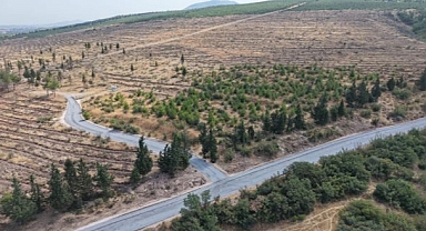 Kınık’ta 5 mahalleyi birbirine bağlayan yollar yenilendi
