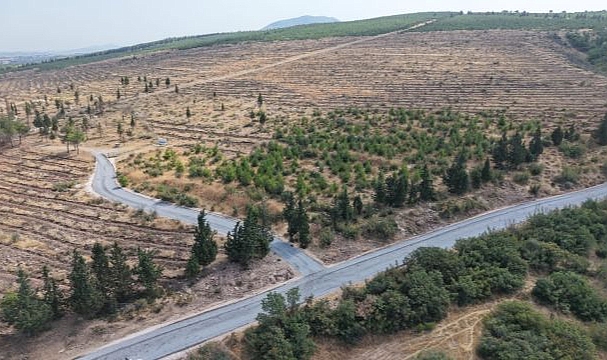 Kınık’ta 5 mahalleyi birbirine bağlayan yollar yenilendi