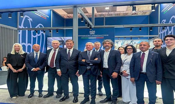 Başkan Tugay’dan İtalya’da Marble İzmir temasları