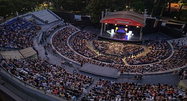 İEF’de sanat dolu gece