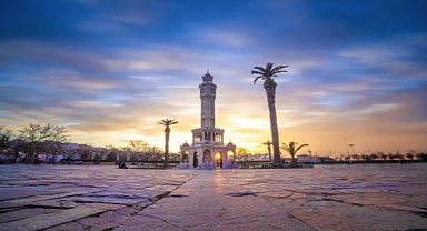 İzmir’in dijital rehberi yenilendi