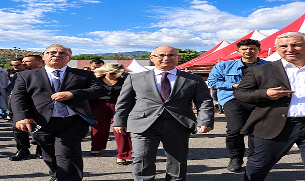 2. Bergama Tarım ve Hayvancılık Fuarı Törenle Açıldı