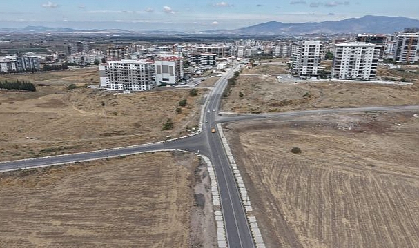 Ataşehir ve Harmandalı’da yollar yenileniyor
