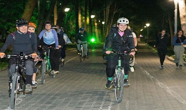 Görme engelliler Kültürpark’ta pedal çevirdi